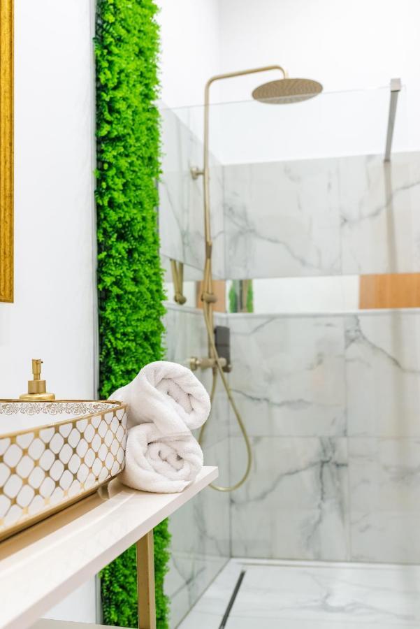 Thome Exclusive Cuvee Turda Esterno foto